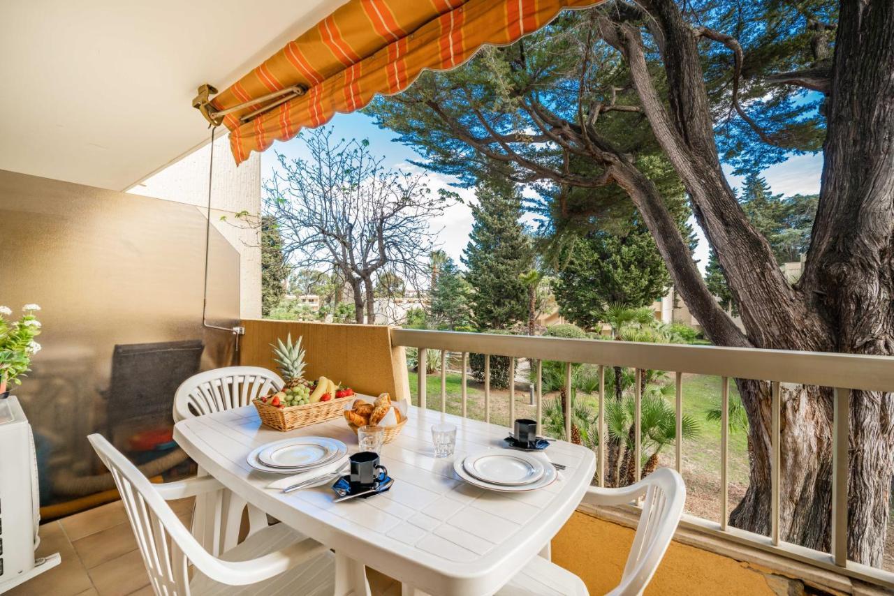 Spacious Apartment At A 5 Min Walk From The Beach Антиб Экстерьер фото